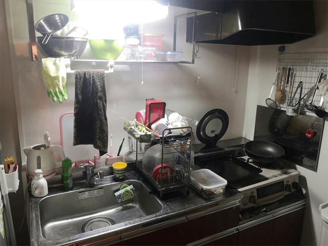 汚いキッチン